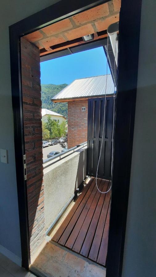 Hermoso Departamento 2 Ambientes Con Balcon! Drury Сан-Мартин-де-лос-Андес Экстерьер фото